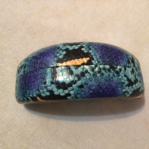 2 Eyeglass Cases - Picture 4 of 8
